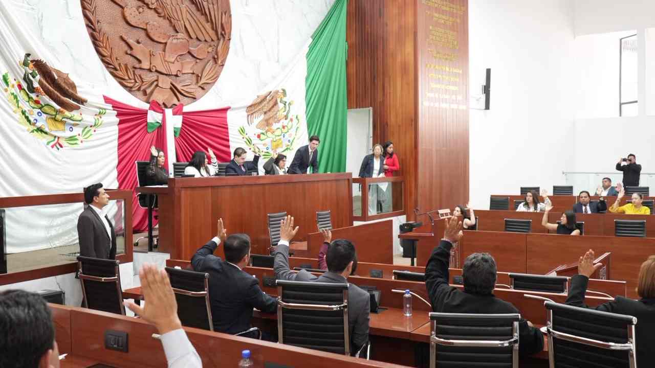 Avala LXV Legislatura reforma constitucional para la armonización del marco jurídico del Estado