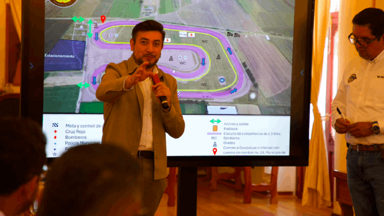 Chava Santos refuerza coordinación interinstitucional para garantizar seguridad en evento automovilístico