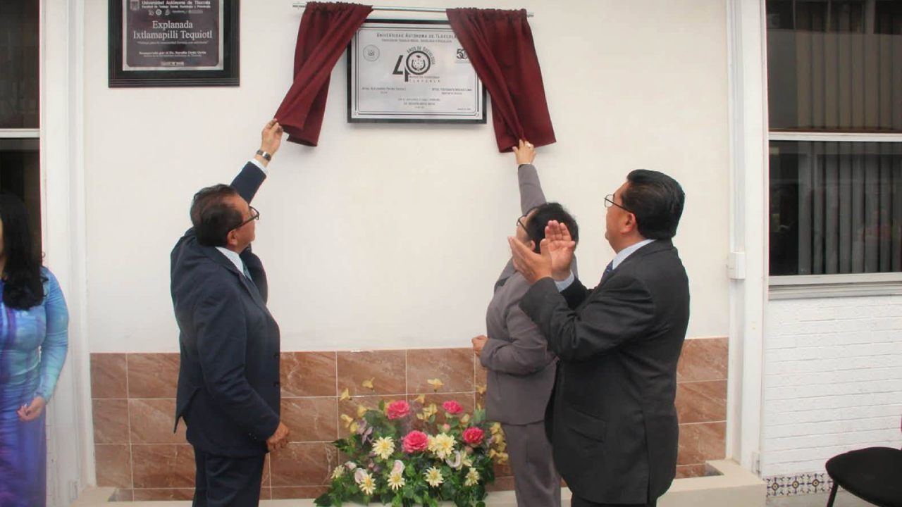 Conmemoró 40 aniversario la Licenciatura en Sociología UATx