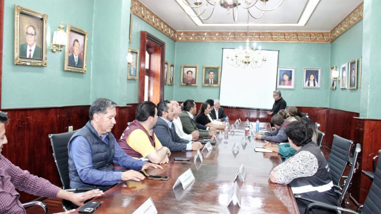 Fortalece Carlos López Suárez coordinación con el gabinete del ayuntamiento de Tlaxcala
