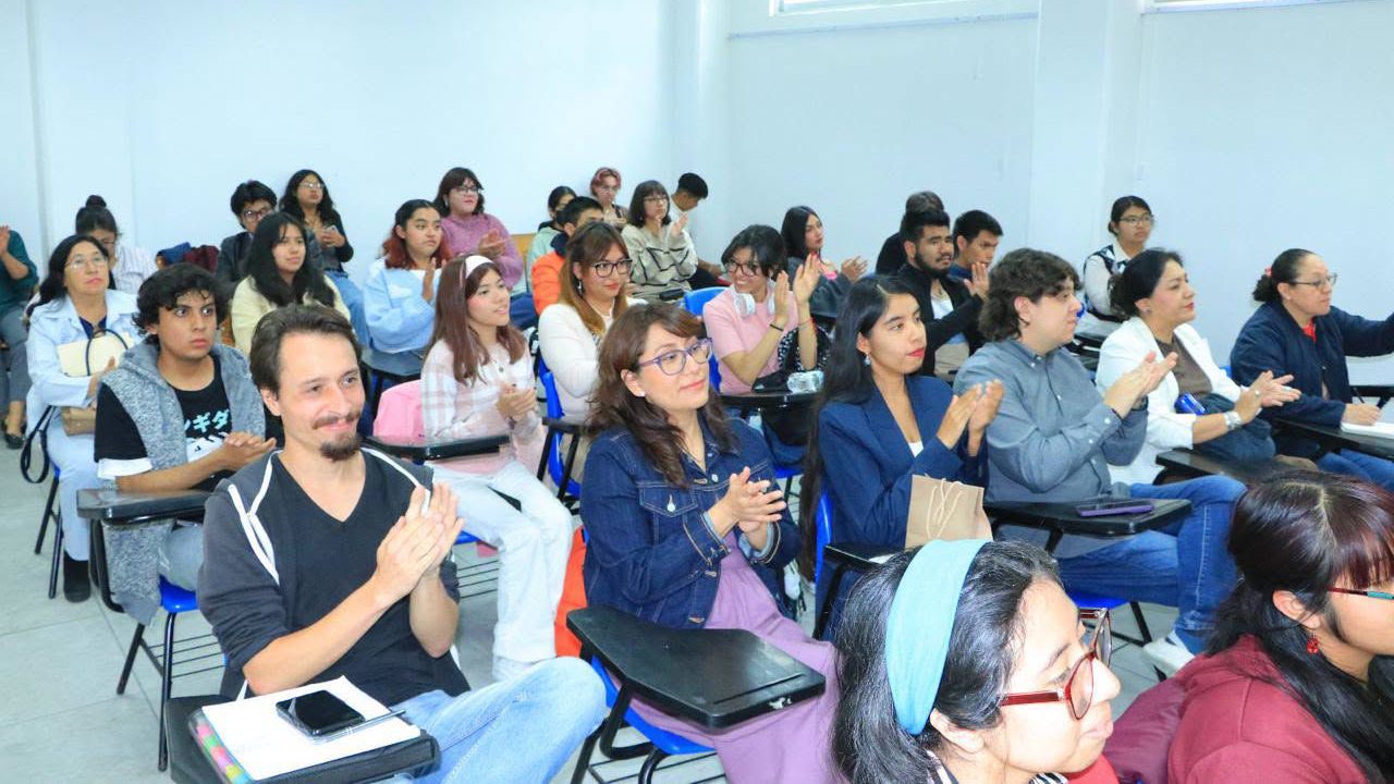 Celebra UATx 40 años de Lengua y Literatura Hispanoamericana de FFyL