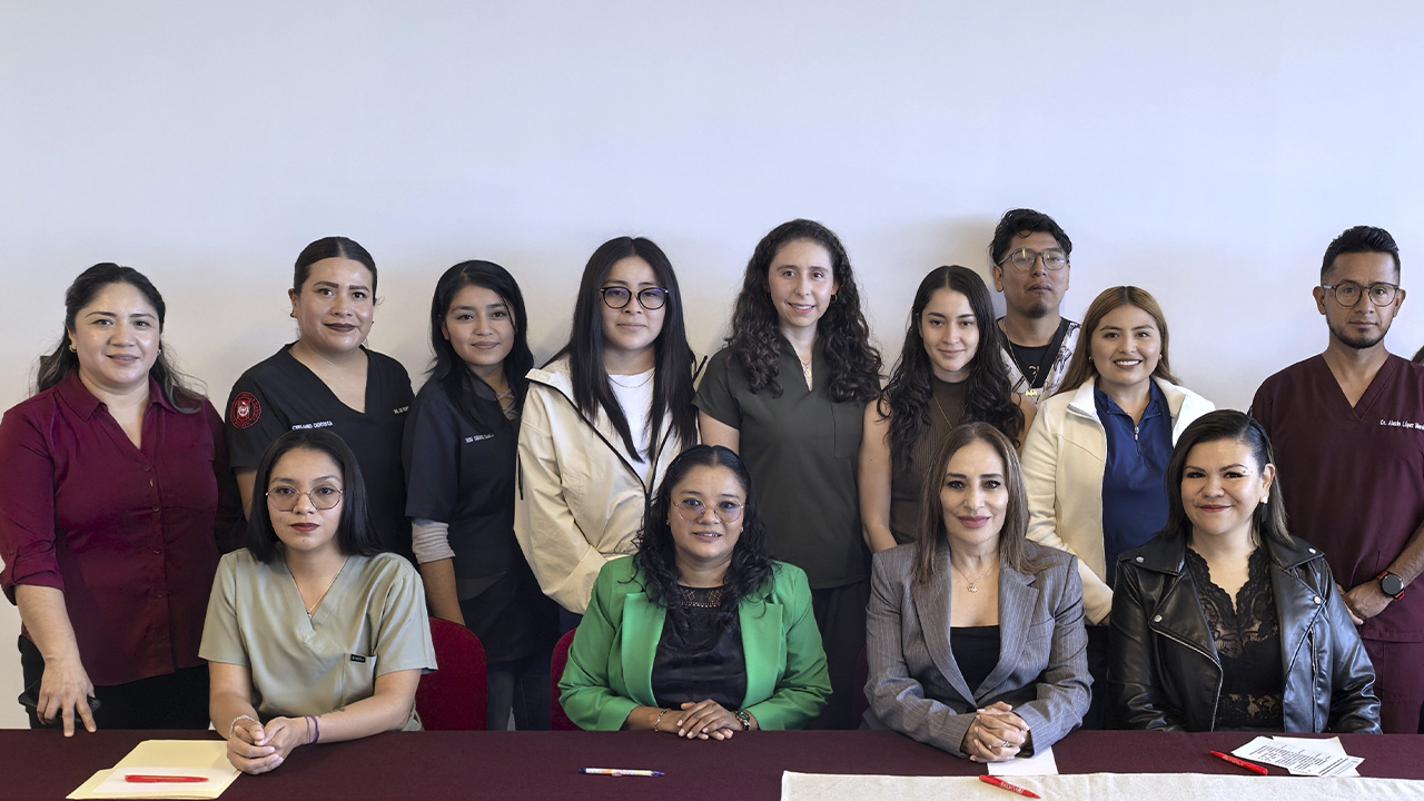 La UATx brinda capacitación a responsables de Casas de Autorrealización