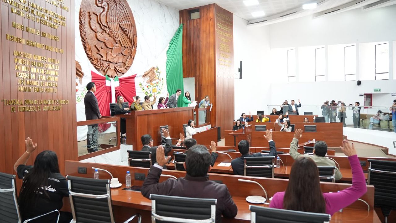 Por unanimidad aprueba Congreso de Tlaxcala minuta federal sobre nacionalidad única para titulares de los Poderes Ejecutivos