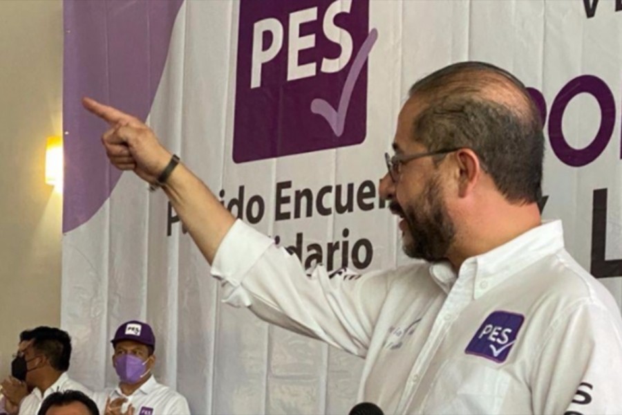 @PESNacionalMX da candidatura a ex militar huachicolero @hugoericflores @FGRMexico @MXvsCORRUPCION
