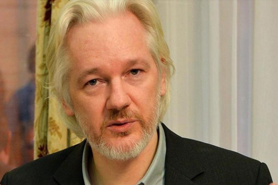 México ofrece asilo político a Julian Assange