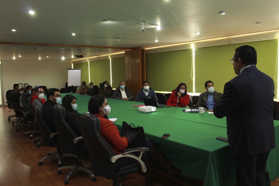 Capacita @SesaTlax a médicos privados sobre tratamiento TNR4 y códigos de bioseguridad @GobTlaxcala