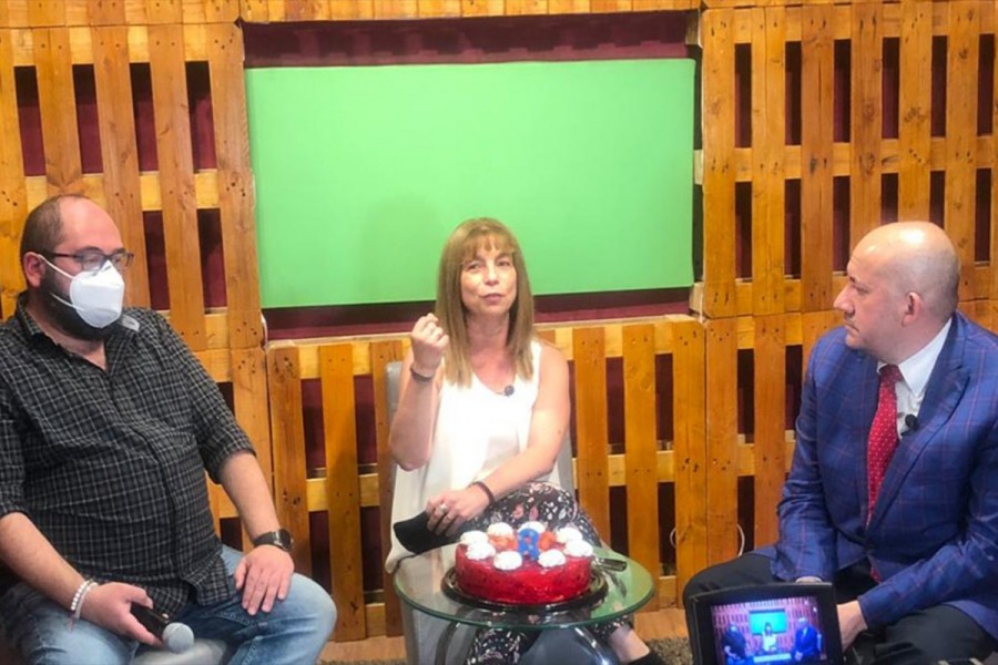 Razón, tesón y corazón “Emprender es … ¡wow!”