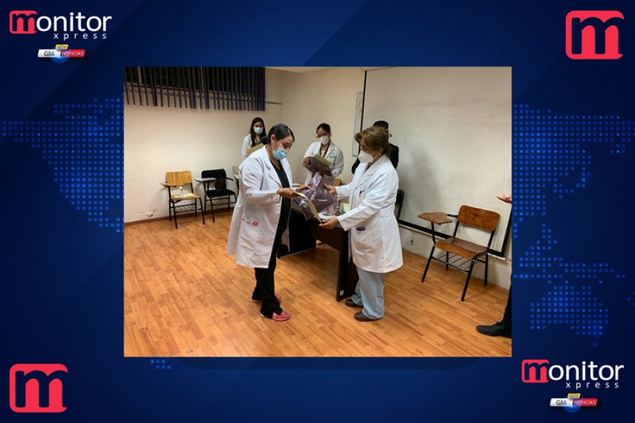 Reconoce @SesaTlax labor del personal de ginecología del Hospital General de @GobTlaxcala