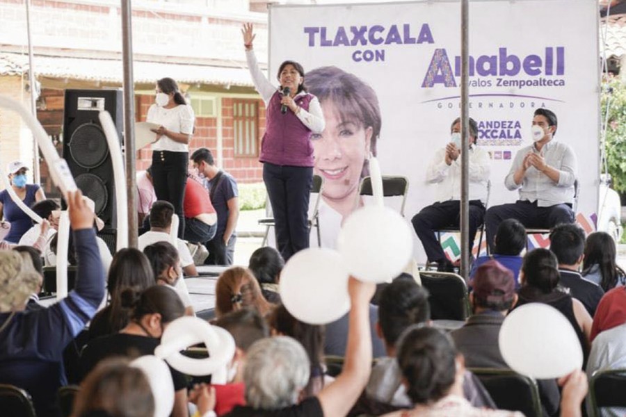 Anabell Ávalos visita La Magdalena Tlaltelulco