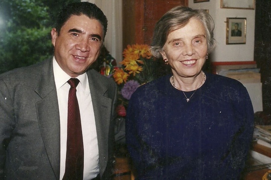 Señor presidente ya párele a las mañaneras, hay un hartazgo nacional: Elena Poniatowska