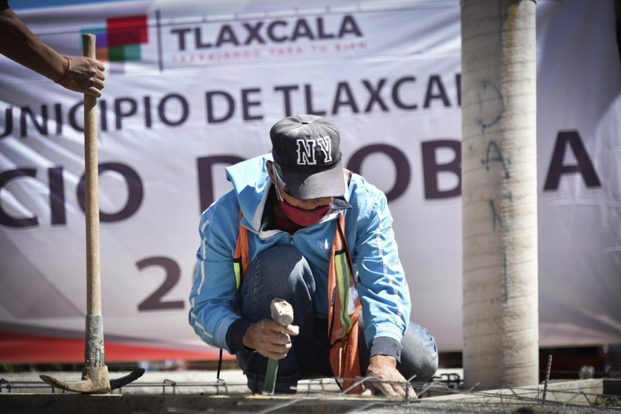 Con obras atendemos rezagos históricos en infraestructura: AAZ